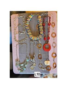 Lot Of 8 Wearable Fashion Costume Necklaces / L10